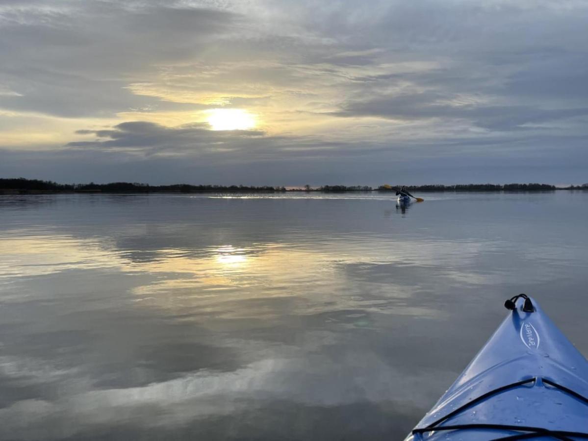 B&B De Meije Nieuwkoop Buitenkant foto
